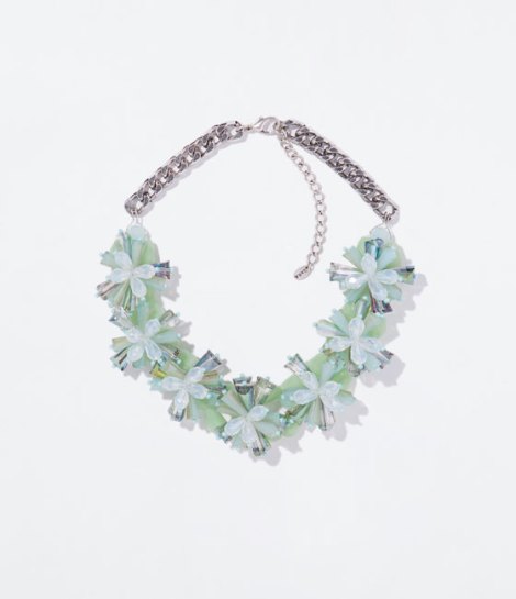 flower-necklace-c269207p1983879